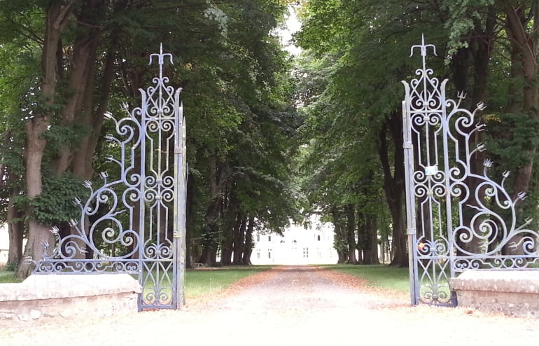 L’allée des Châteaux