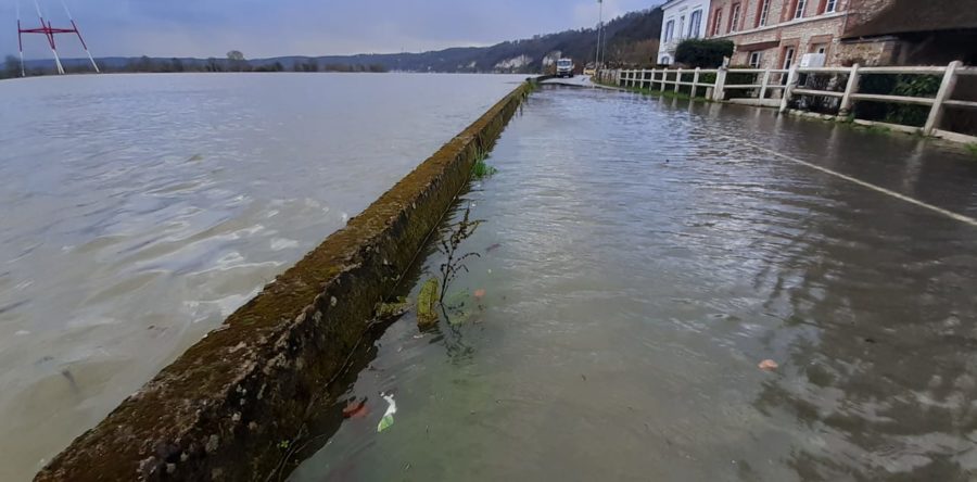 Alerte du Préfet et des Présidents du Département de l’Eure et de la communauté de communes Roumois Seine sur l’état des murs anti-crues du Quai de Seine