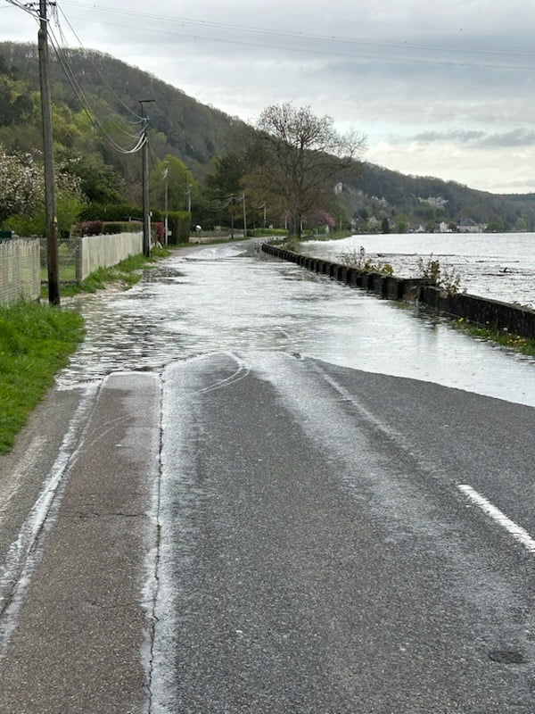 Inondations du Quai de Seine : circulation interdite